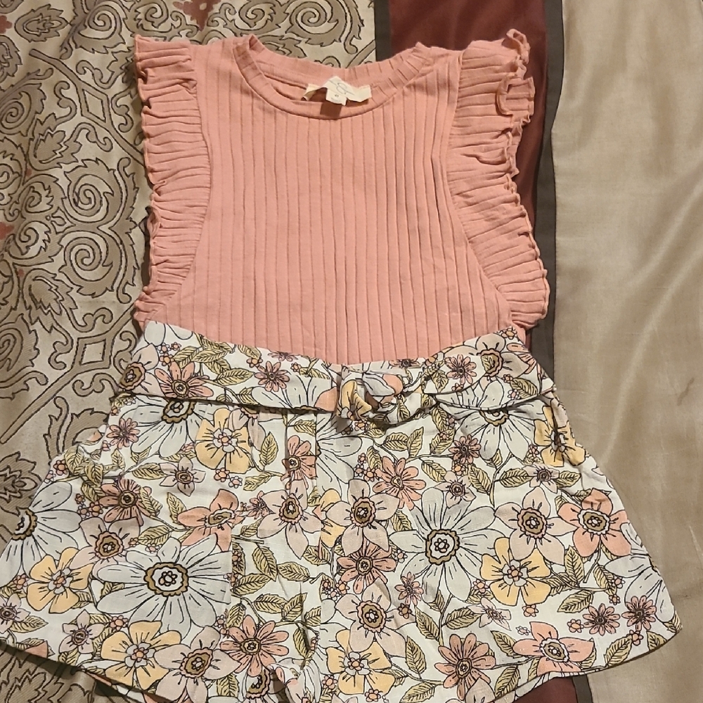Jessica Simpson Pink and White Floral Shorts with Tie Waist